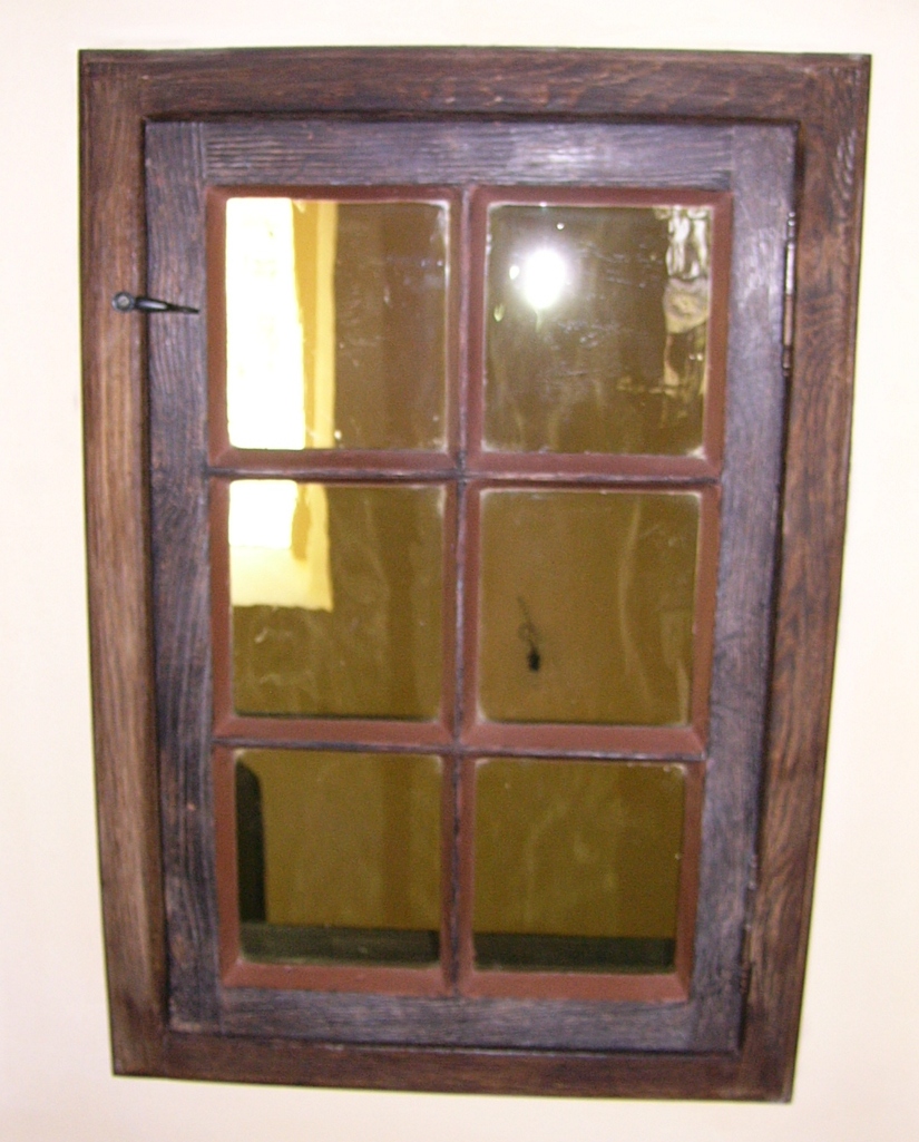Sonderanfertigung von Sprossenfenster mit Kittfalz für die Opkammer
